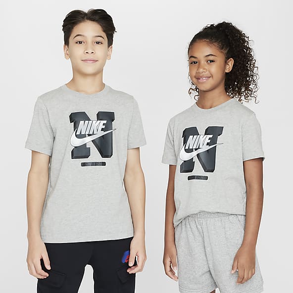 Boys Clothing. Nike
